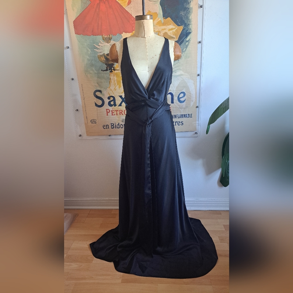 BCBG Luxury Evening Dress Black Satin